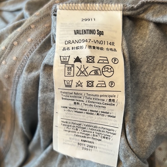 Valentino Red authentic t-shirt. Size Small. - Picture 7 of 8